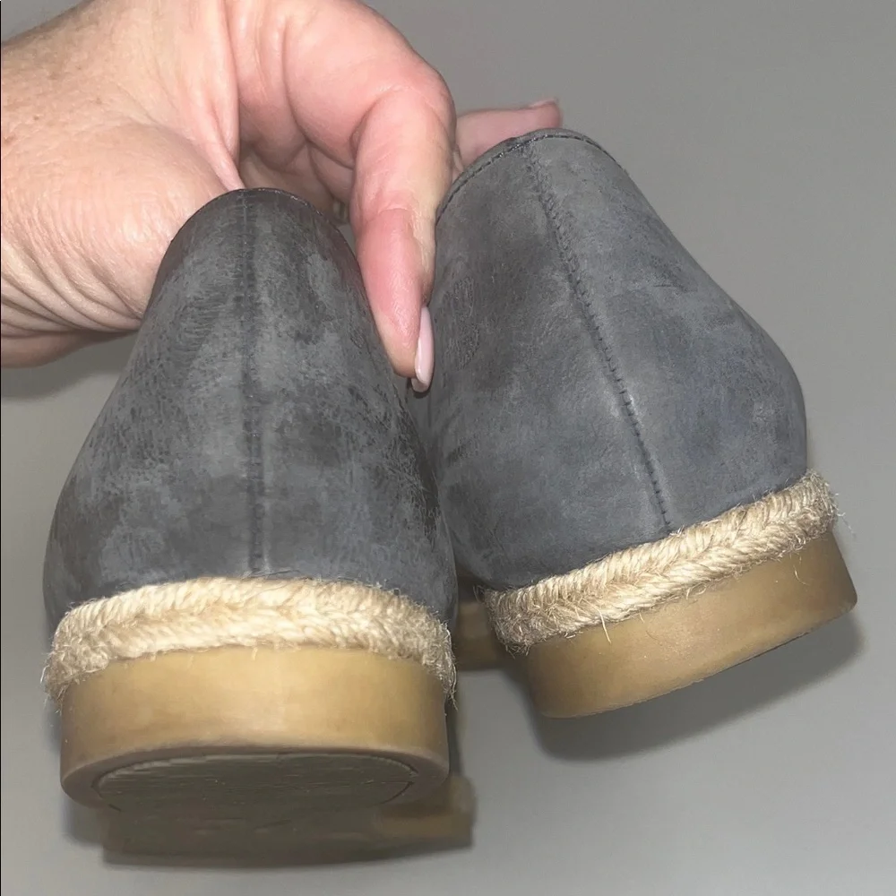 Paul Green Dark Gray Espadrille Flats size 41/2 Euro sizing